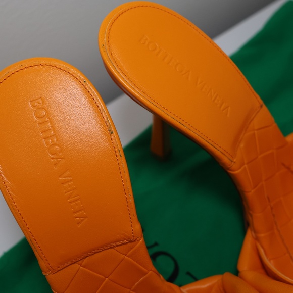 Bottega Veneta Lido Mules Color Tangerine - Picture 9 of 14